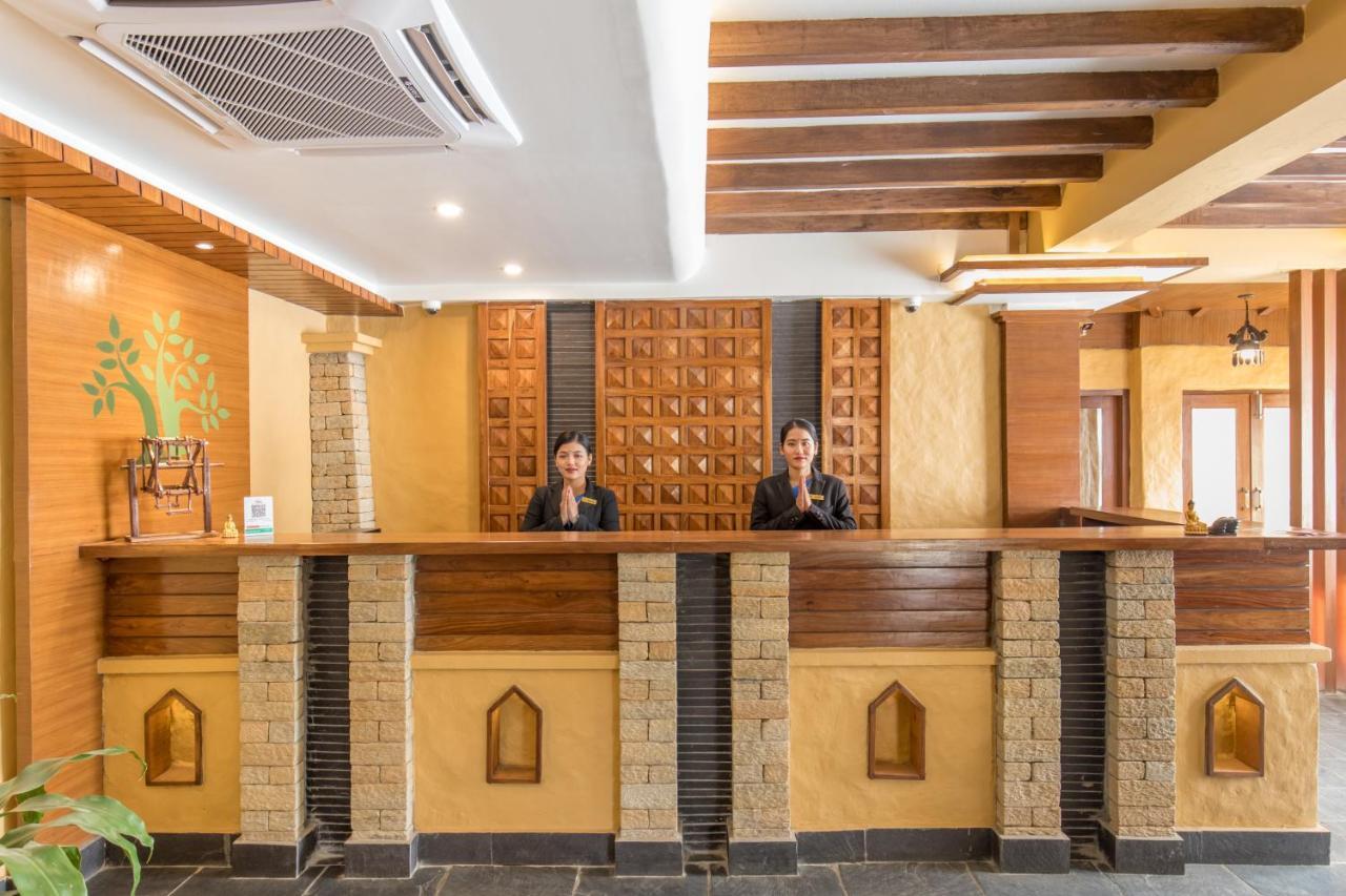 Bar Peepal Resort Pokhara Exteriör bild Reception at the hotel